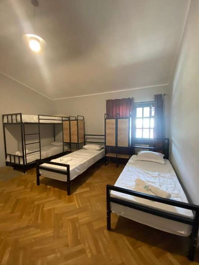Хостелы Red Door Тбилиси-19