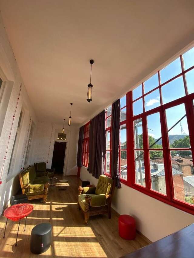 Хостелы Red Door Тбилиси-32