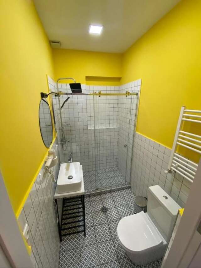 Хостелы Red Door Тбилиси-50